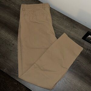 Men’s Khaki Chino Pant!